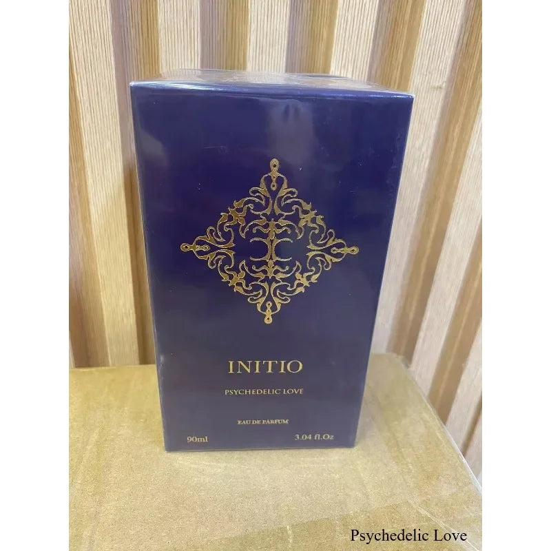 Parfum unisexe raffiné 90 ml, fragrance haut de gamme, orientale, boisée, longue tenue, infusée d'ambre, rose, vanille, oud, parfum signature.