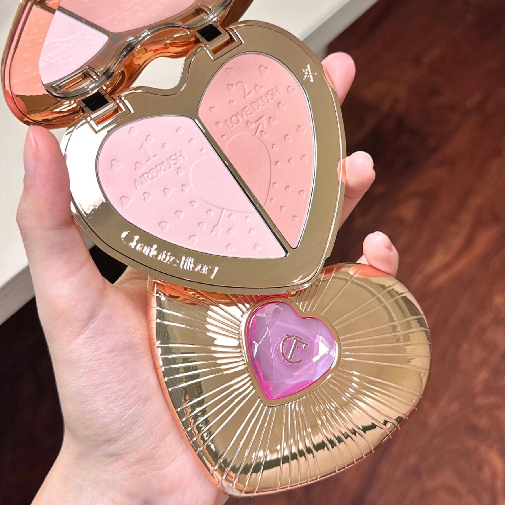 Flower Knows Bunny Garden Blush en relief Doux mat durable Lueur naturelle imperméable à construire poudre de joue Maquillage végétalien
